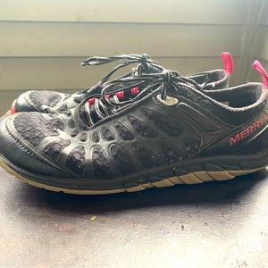 Merrell Crush Glove J57326 Womens  Black Pink Hiking Trail Vibram Sneakers SZ 9